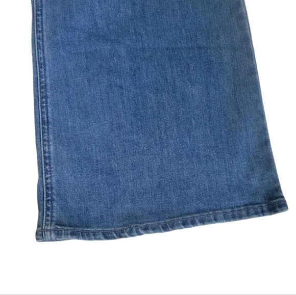 Women's Old Navy High Rise Flare Jeans Size 20 Short Preowned - Picture 5 of 5